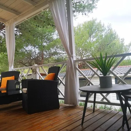 Campsite Wellness Mobile Maestral
